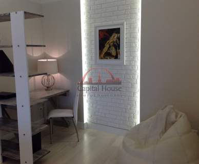 Apartament przy Wroniej