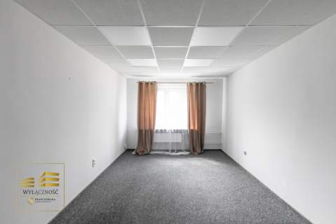 Lokal handlowo/ usługowy