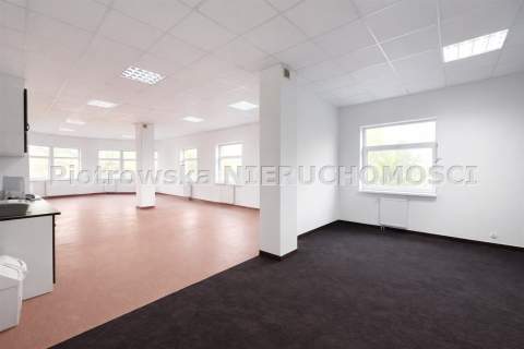 Biuro do wynajęcia, 107,43 m2, Sieradz
