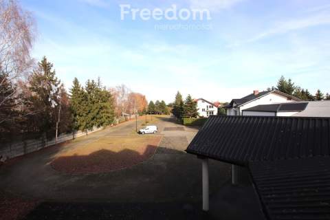 Nowy obiekt 1250 m Medyczny, hotelowy