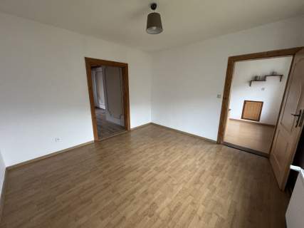 Wambierzyce   4 pokoje, ogród, parter