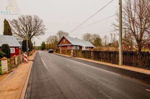 Siedlisko 90 m2 na działce 2700 m2 w Zaśpiczach