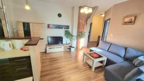 Apartament w odrestaurowanej kamienicy