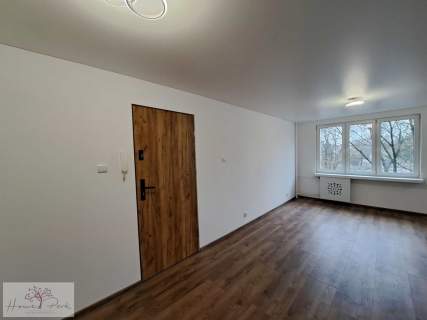 M-4 59 2p./w/loggia/Julianów