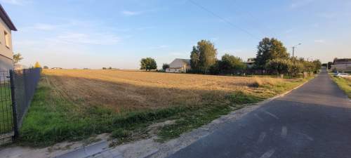 Działki budowlane na sprzedaż w bardzo dobrej lokalizacji.