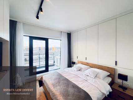 Apartament szklany dużo światła 2 pokoje