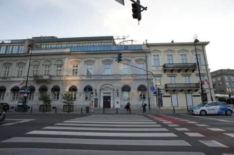 Śródmieście Plac Trzech Krzyży biuro 159m2