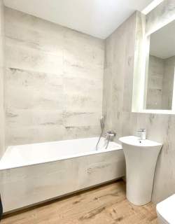 4-pokojowy apartament w Miasteczku WIlanów