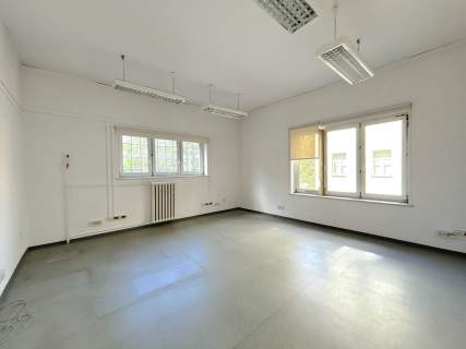 Kamienica - Podwale - 1700m2 - Wynajem 