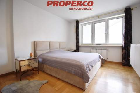 Dom 5 pokoi 222m2, Kielce, Centrum, ul. Zacisze