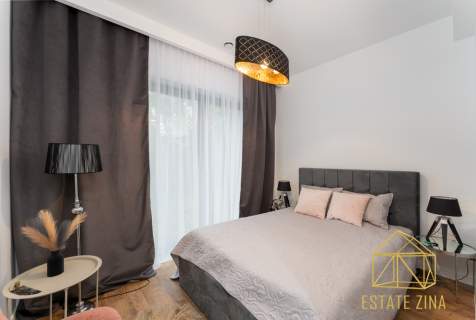 Apartament z ogrodem i garażem/KrólowejJadwigi 327