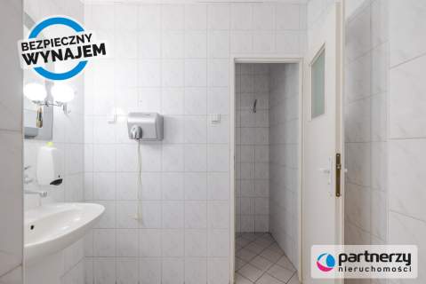Wynajmę duży lokal biurowy w Gdyni Chylonii