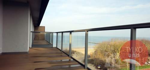 Apartament nad morzem- taras, garaż 