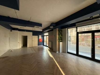Lokal usługowy z ogródkiem, 92 m2, ATAL TOWER