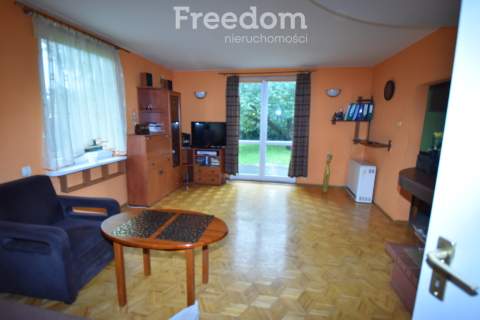 Mały domek z dużym ogrodem, Wyszków