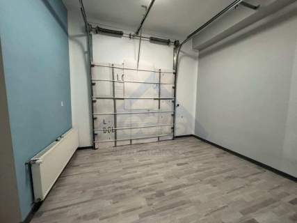 Do wynajęcia lokal biurowo-magazynowa 369 m2