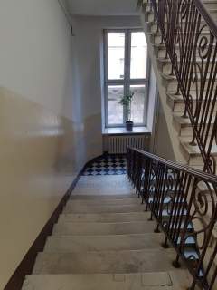 Lokal na biuro 40 m2 przy PL Bankowym