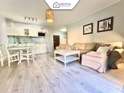 Sprzedam całoroczny apartament Taras, basen, kort 