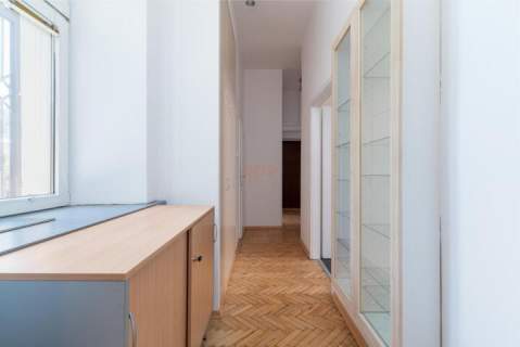 Elitarny adres, 85 m2 do remontu 