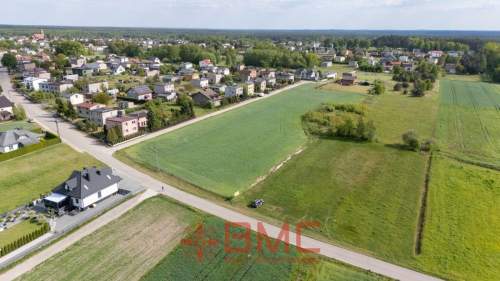 Działka budowlana Strzebiń 583m2 Woda kanalizacja