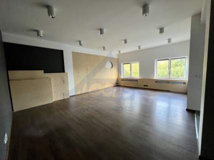 Lokal biurowy/usługowy 88 m do wynajęcia, Ursus