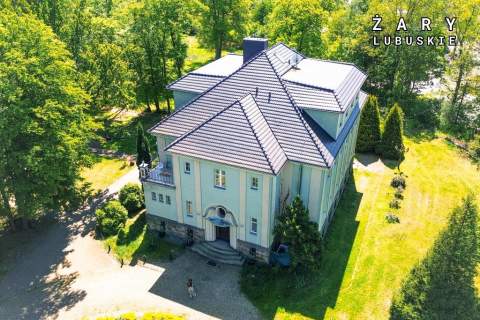 Zabytkowa Willa Otto Fliegela 2,8267 ha ogród