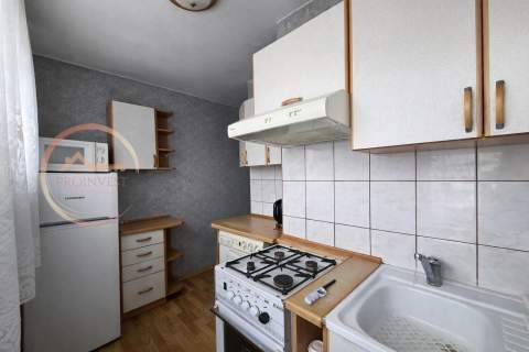 4pokoje, Bulwary, teren ogrodzony, parking, 1piętr