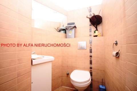 Lokal biuro - usługowy na parterze 