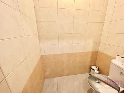 Lokal komercyjny z witrynami 76m2 - centrum