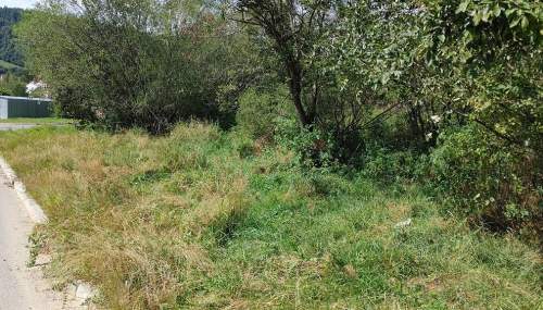 Sprzedam działkę nr 445 o pow. 467 m2 Ustrzyki Dolne W. Pola