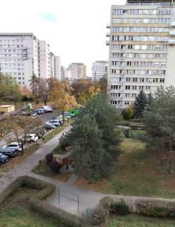 Przestronne trzy pokoje, do wprowadzenia się