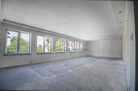 Jarosław, lokal biurowy 118 m2