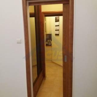 Lokal na biuro w kamienicy 68 m2 Śródmieście.