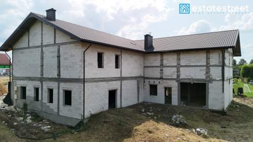 Lokal usługowy 776 m przy drodze 881 Sonina