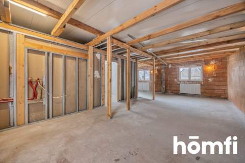 Lokal handlowo-magazynowo-biurowy - Łańcut - 338m2