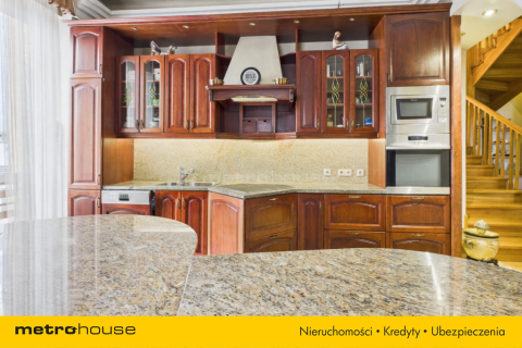 Apartament 250m w przedwojennej kamienicy z windą