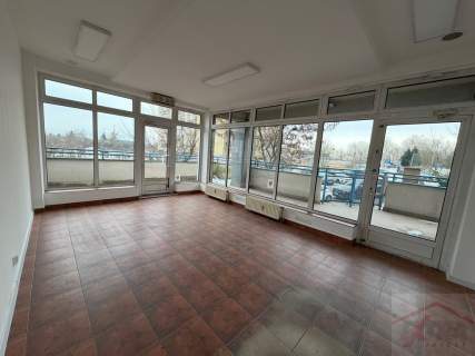 Świerczewo, Lokal usługowy 25,40 m2