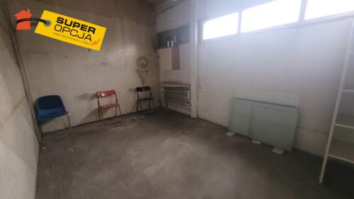 Hala, magazyn z placem - Czyżyny