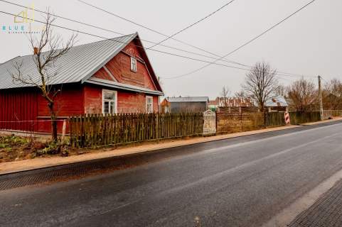 Siedlisko 90 m2 na działce 2700 m2 w Zaśpiczach