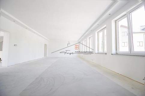 Jarosław, lokal biurowy 118 m2