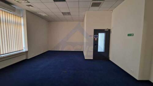 Okęcie lokal wolnostojący do wynajęcia 450 m2