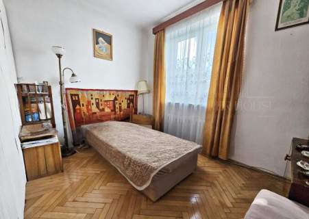 Dom z uzyskanym pozwoleniem na rozbudowę do 320m2