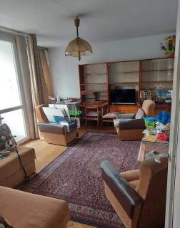 Dwa pokoje z osobną kuchnią, do remontu, piwnica