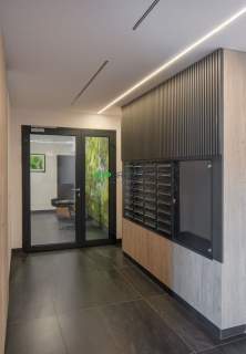 Komfortowe klimatyzowane studio z ogródkiem, garaż