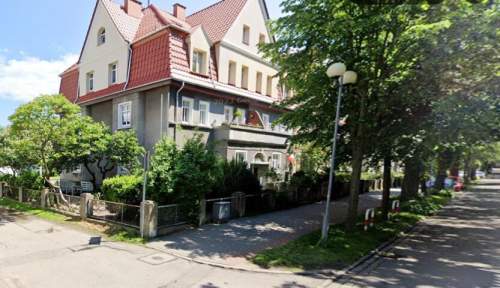 3 pokojowe mieszkanie z duszą na drugim piętrze w kamienicy