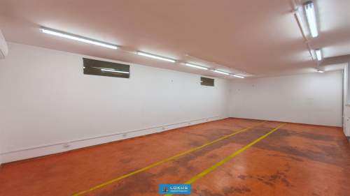 Magazyn, produkcja, 152 m2, biuro,rampa, Górna