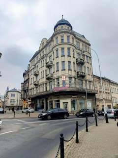 wynajmę lokal 70 m2 na parterze z dużą witryną
