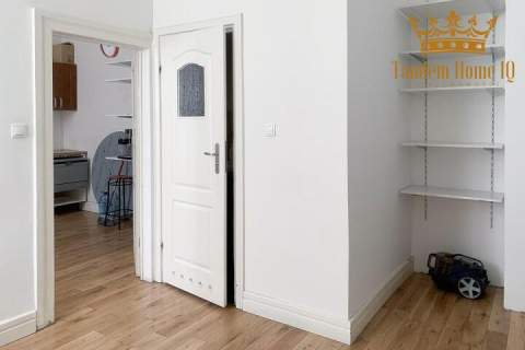 Do wynajęcia lokal parterowy 110m2 kamienica niedaleko 