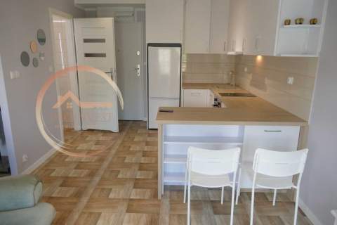 2 pokoje z balkonem i klimatyzacją Centrum