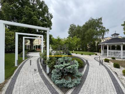 Obiekt hotelowy z salami bankietowy i SPA